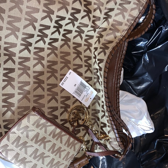 Michael Kors shoulder bag - Picture 1 of 8